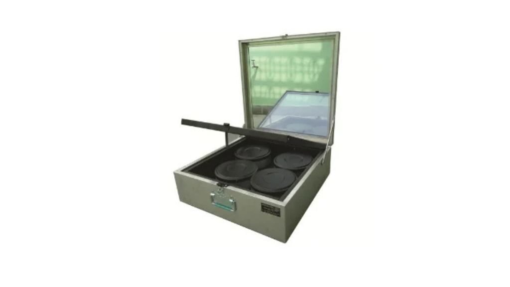 Top 10 Solar Cookers in India 2026 (Box, Parabolic, Panel Compared) 8 Ajit Solar Box Cooker