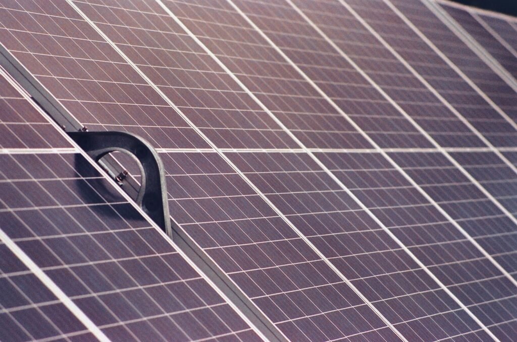 Best Monocrystalline Solar Panels in India 2026: Top 7 Reviewed 1 pexels adrinildennis 27873240