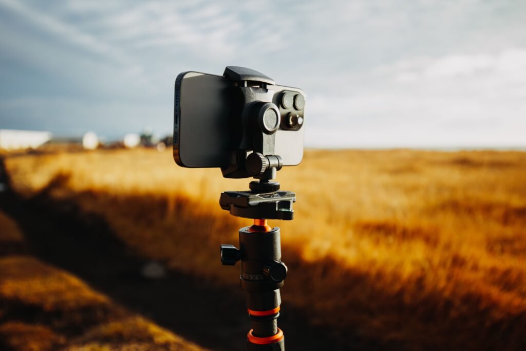 Best Phone Mount for Pulsar 150, 220, and NS200 1 pexels bertellifotografia 19923053