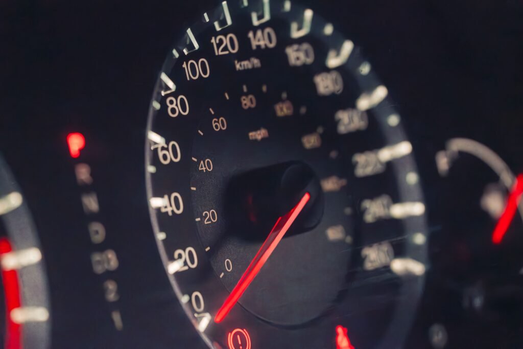 Best Speedometer Cable for Bike in India 1 pexels bylukemiller 19316774