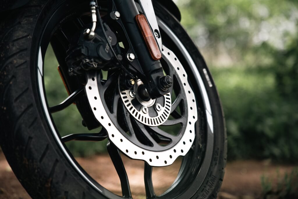 When to Replace a Bike Tyre in India: Signs to Check 1 pexels karan mridha 17124288 32683779