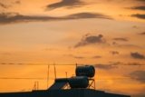 FPC vs. ETC Solar Water Heaters: Which Should You Buy?